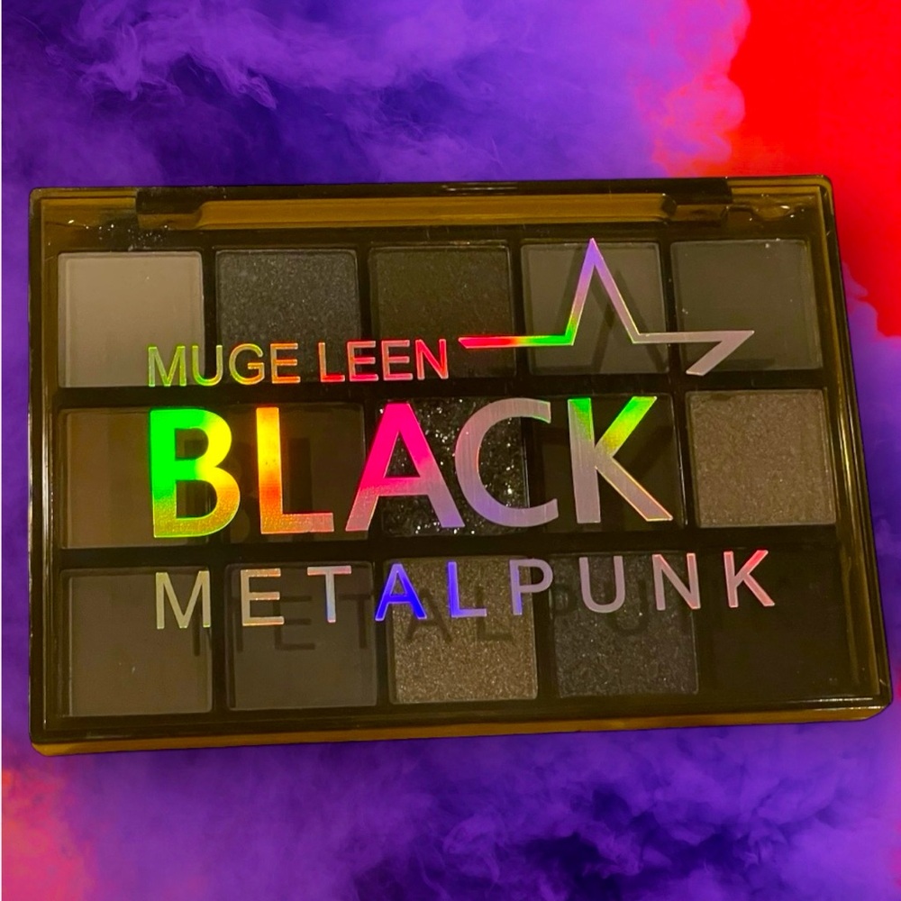 🆕 Muge Leen Black Metal Punk Smoky Black Tone Eyeshadow Palette, 15-colors ☠️